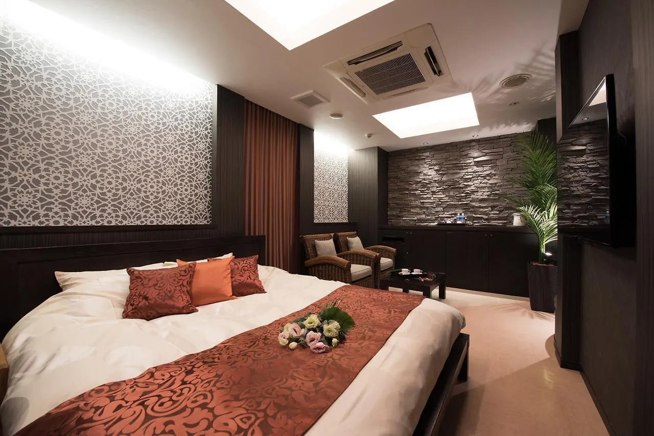 Sulata Obihiro (Adults Only) Hotel 2*,