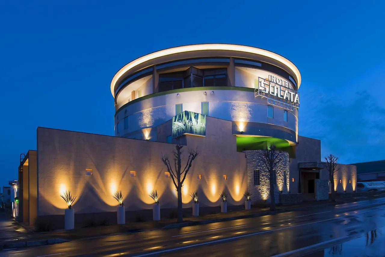 Sulata Obihiro (Adults Only) Hotel