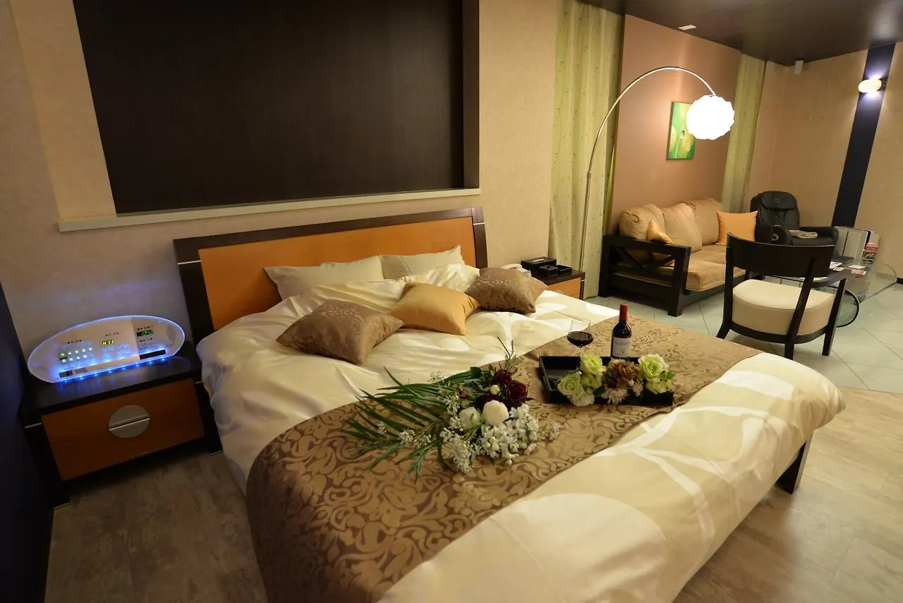 Sulata Obihiro (Adults Only) Hotel